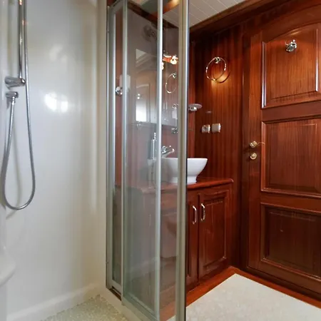 船屋 Silver 巴勒莫